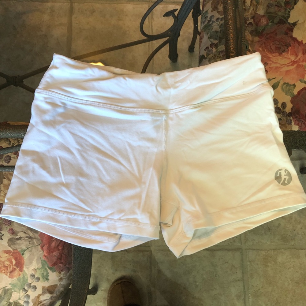 EUC White Compete Every Day Booty Shorts S